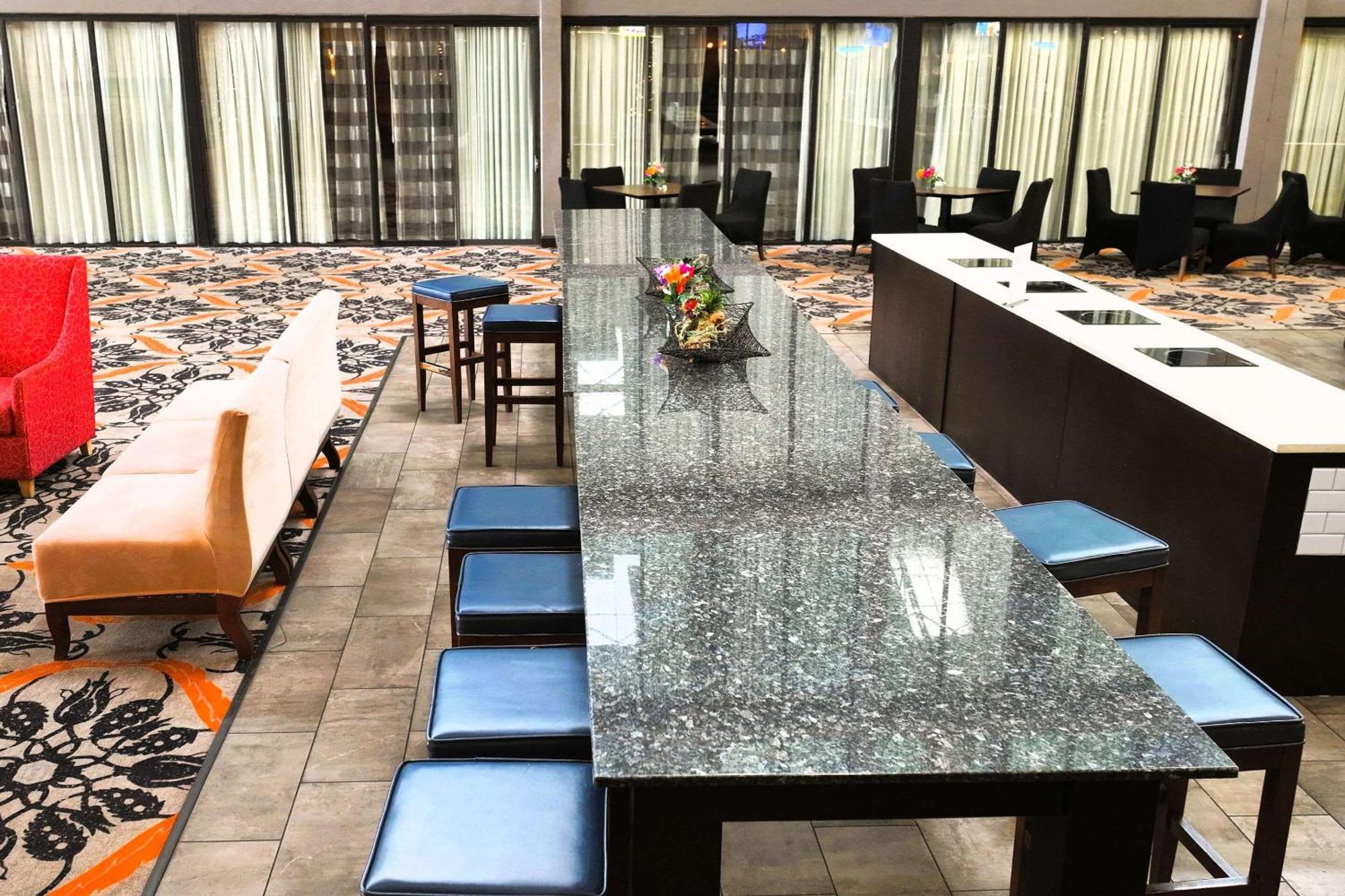 Best Western Premier Alton-St Louis Exterior foto